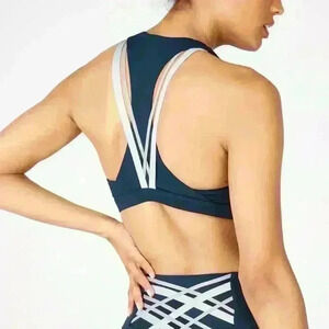 Fabletics Kessler medium impact sports bra